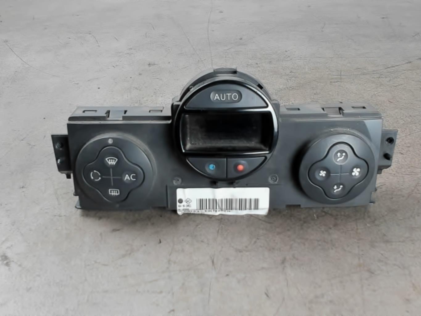 Commande chauffage RENAULT MEGANE 2 PHASE 1 Essence - 1