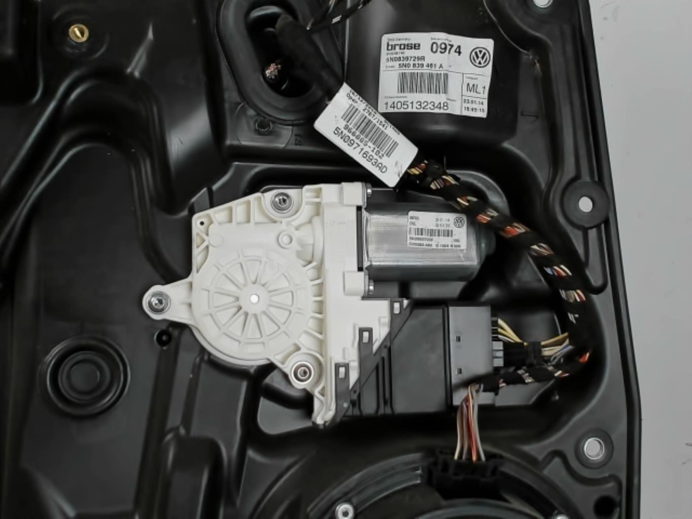 Alzacristalli elettrico posteriore sinistro VOLKSWAGEN TIGUAN 1 PHASE 2 Diésel - 1