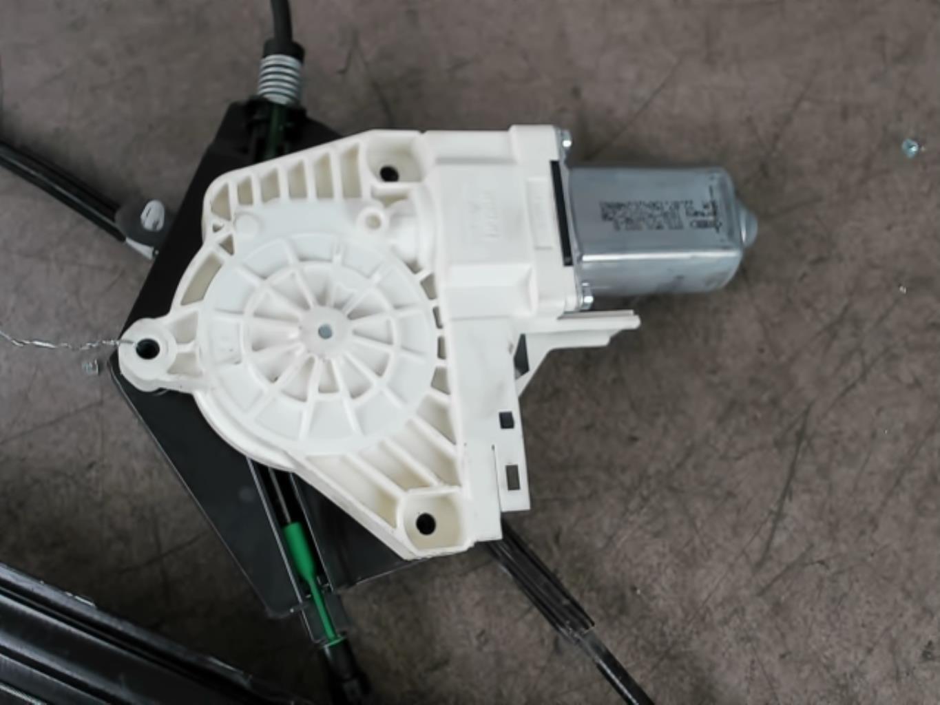 Alzacristalli elettrico anteriore destro AUDI A5 1 SPORTBACK PHASE 2 Diésel - 1