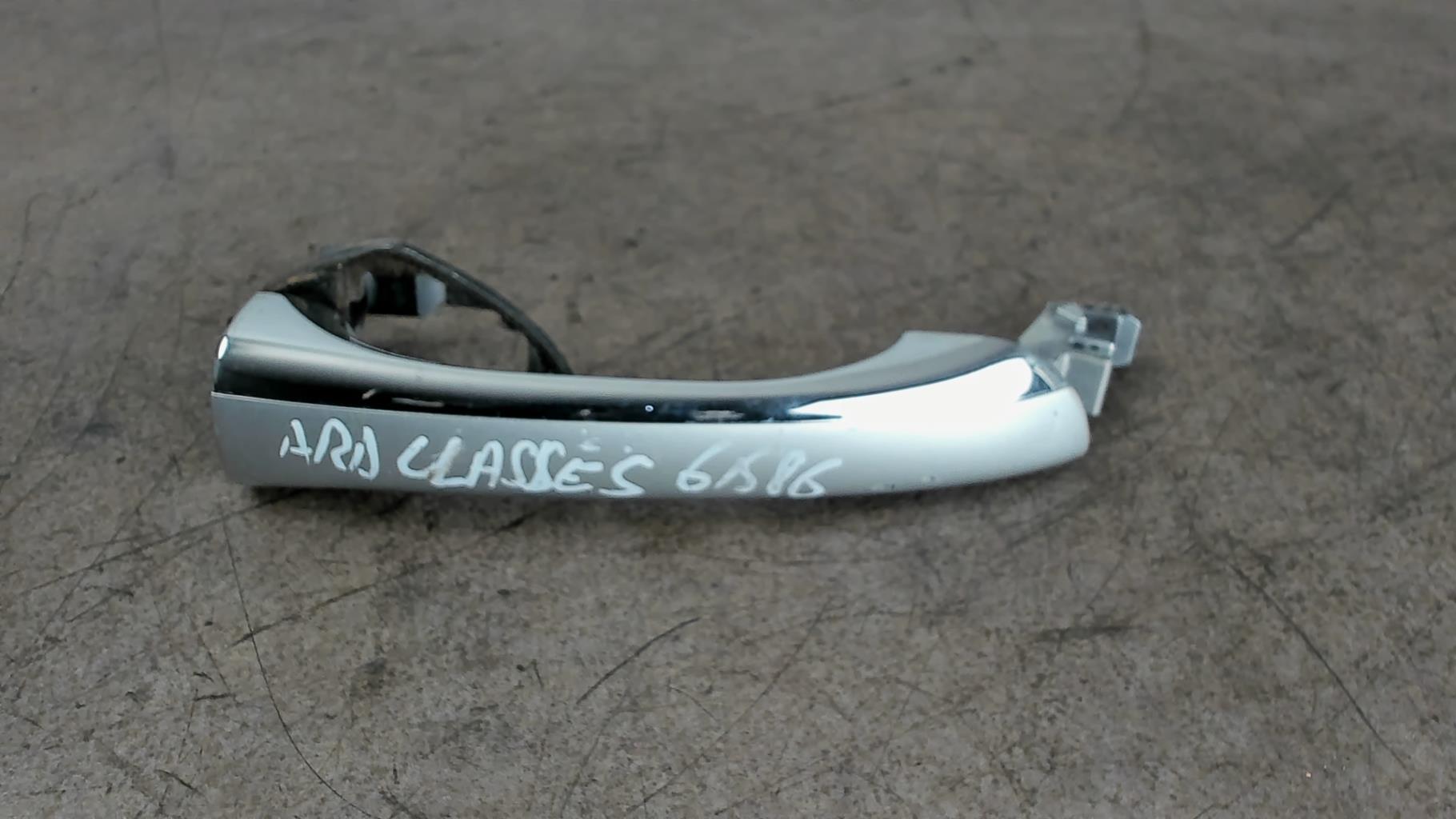 Maniglia portiera posteriore destra MERCEDES CLASSE S 220 Diésel - 1