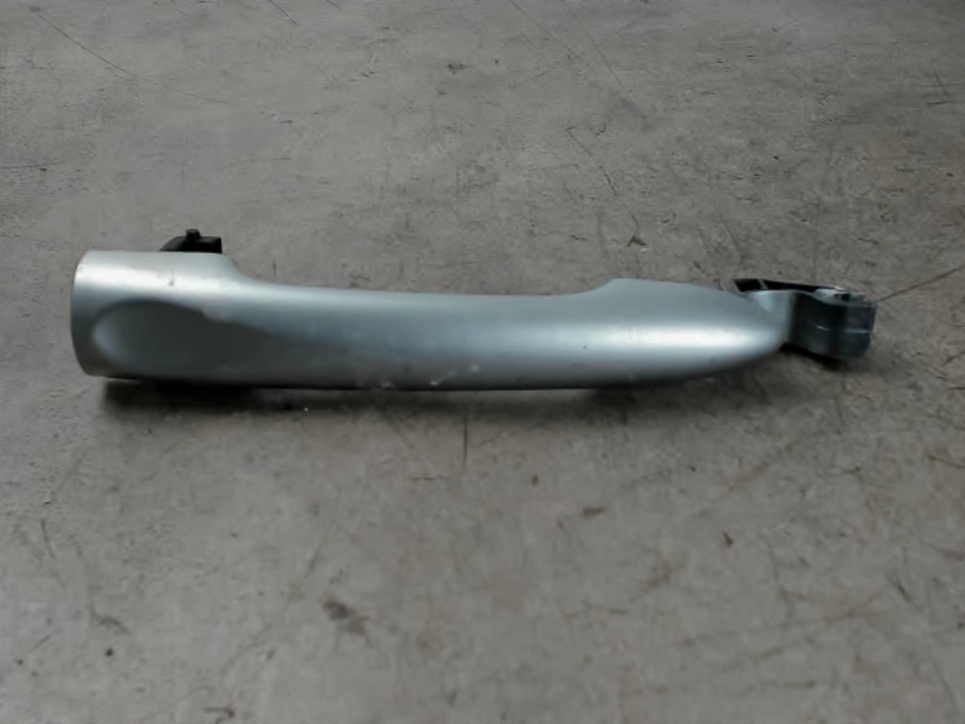 Maniglia portiera posteriore destra RENAULT GRAND SCENIC 3 PHASE 1 Diésel - 1