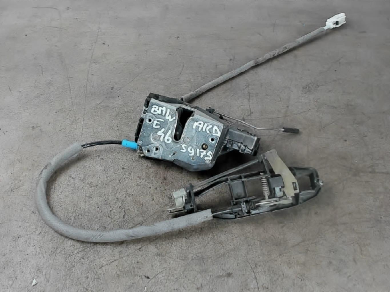 Serrure arriere droit BMW SERIE 3 E46 PHASE 2 Diesel - 1