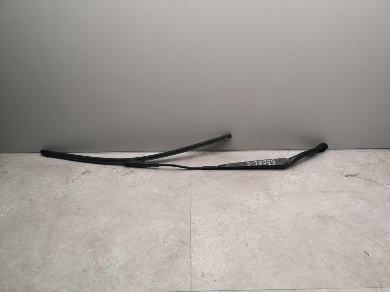 Braccio tergicristallo anteriore destro NISSAN QASHQAI 1 PHASE 1 Diésel - 1