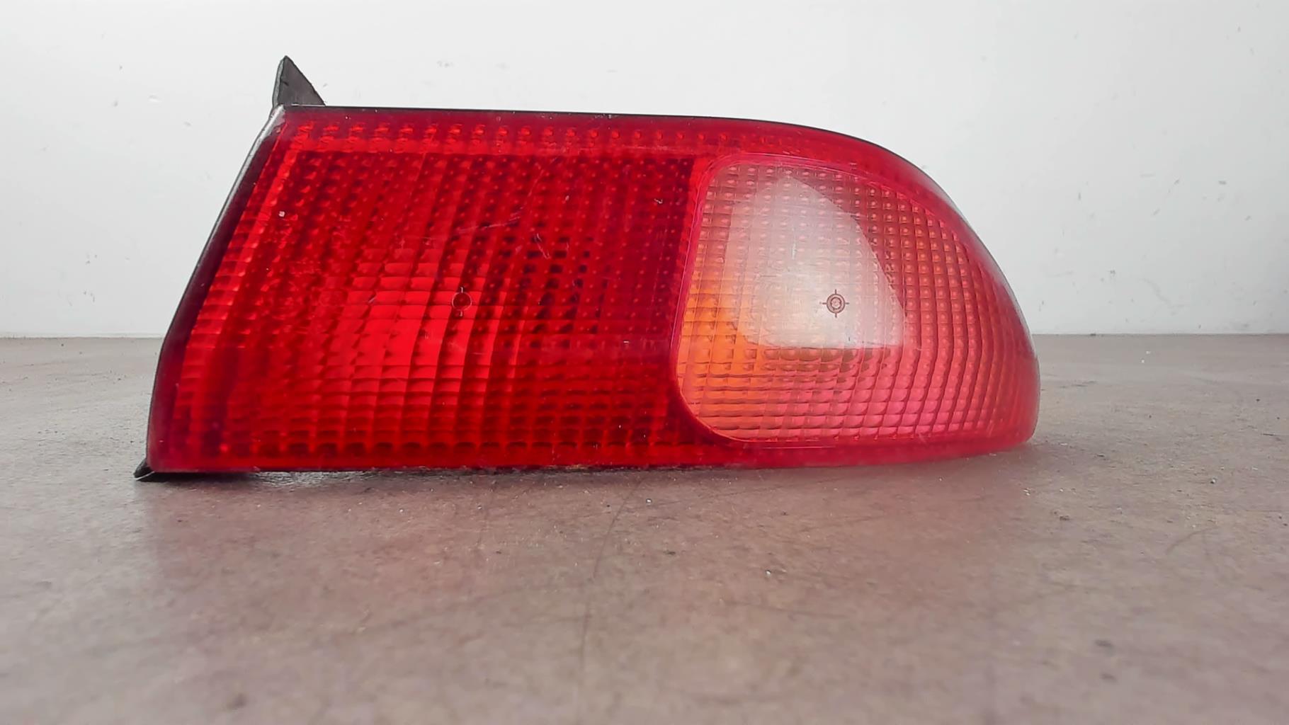 Fanale posteriore principale destro (luci) ALFA ROMEO 156 PHASE 2 BREAK Diésel - 1