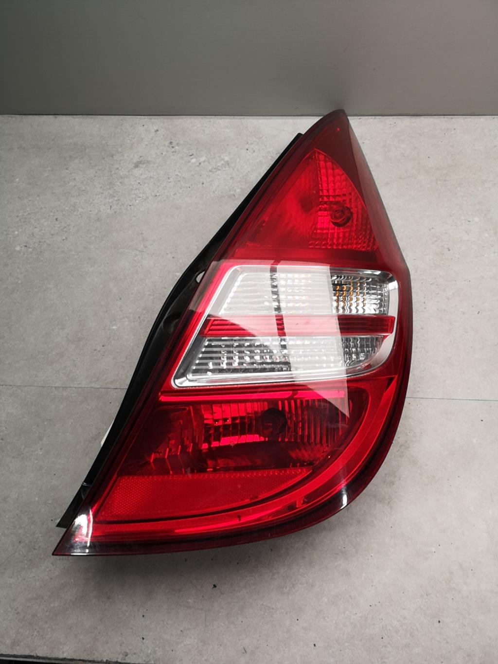 Fanale posteriore principale destro (luci) HYUNDAI I 30 1 PHASE 2 Diésel - 1