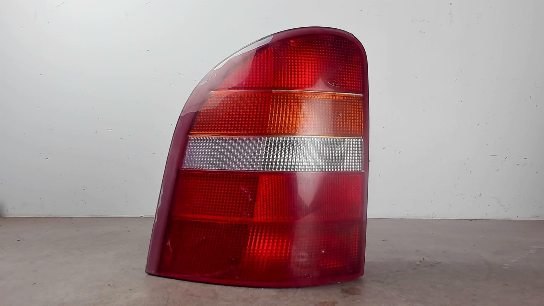 Fanale posteriore principale sinistro (luci) FORD MONDEO 1 PHASE 2 BREAK Gasolina - 1