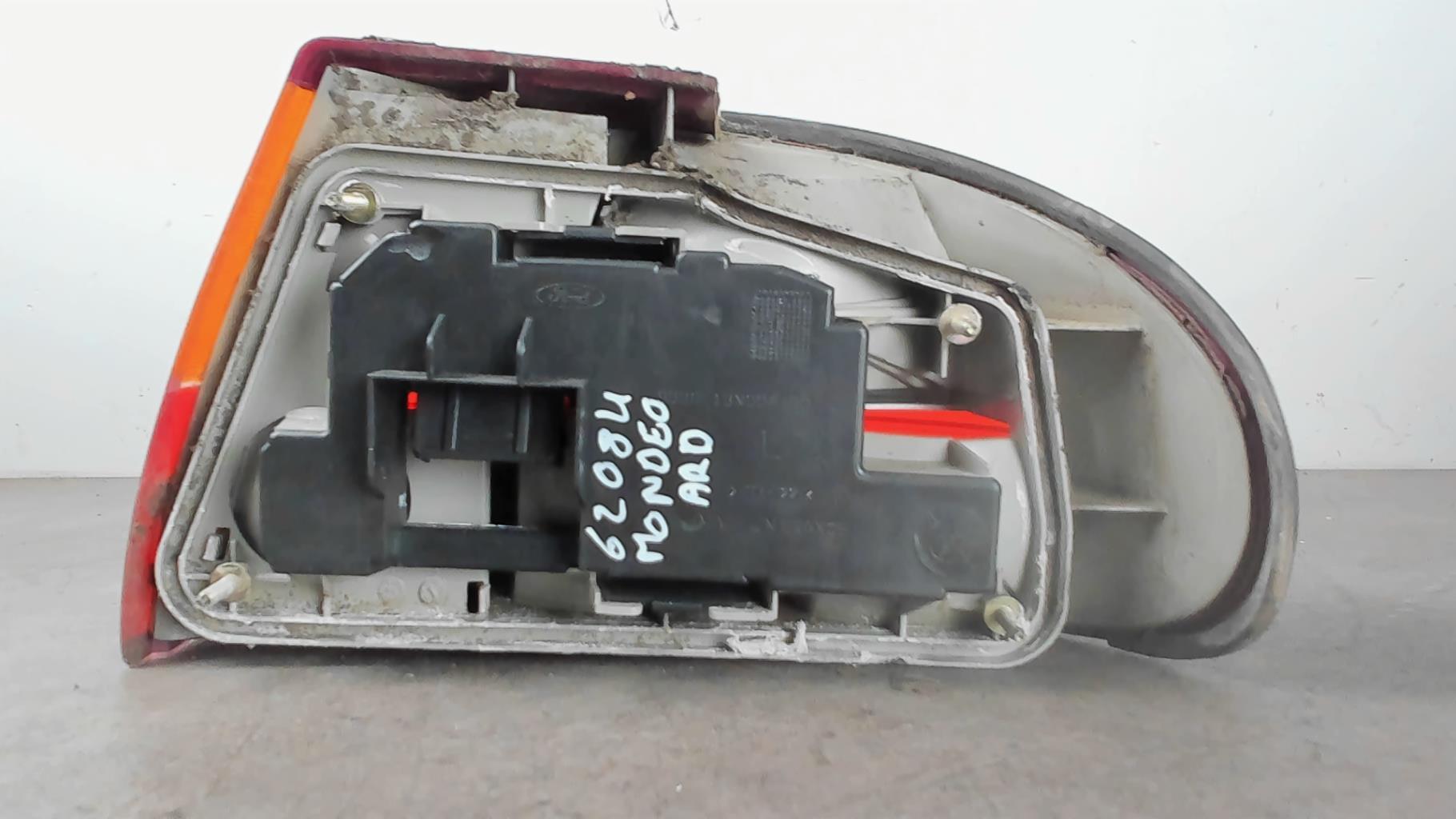 Fanale posteriore principale sinistro (luci) FORD MONDEO 1 PHASE 1 Gasolina - 1