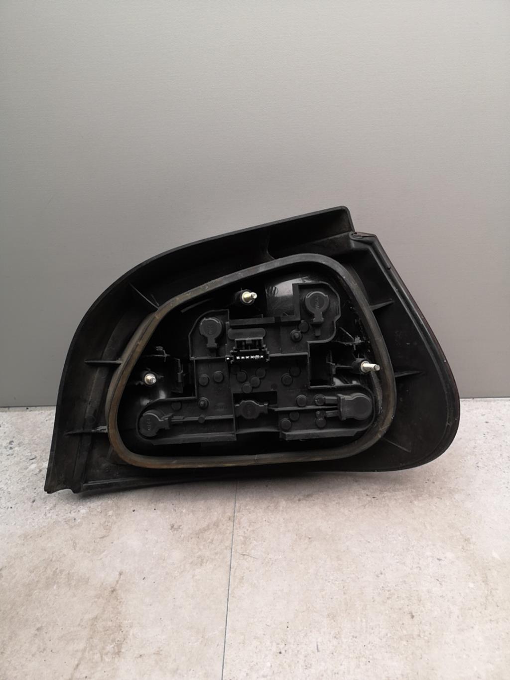 Fanale posteriore principale sinistro (luci) RENAULT MEGANE 1 PHASE 1 Diésel - 1