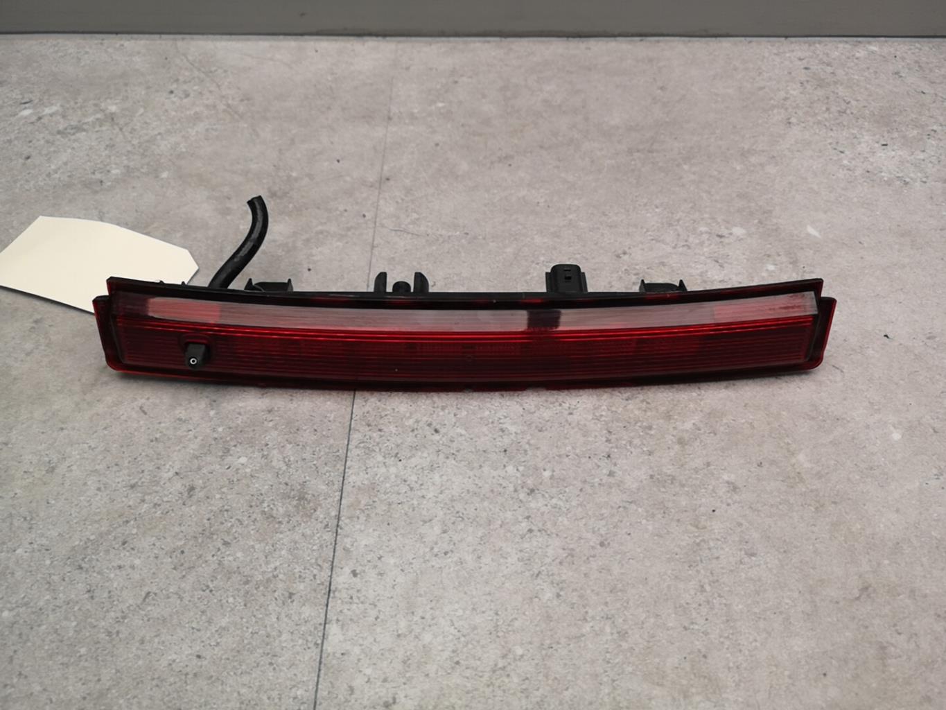 Feu arriere stop central RENAULT CLIO 4 PHASE 1 Diesel - 1