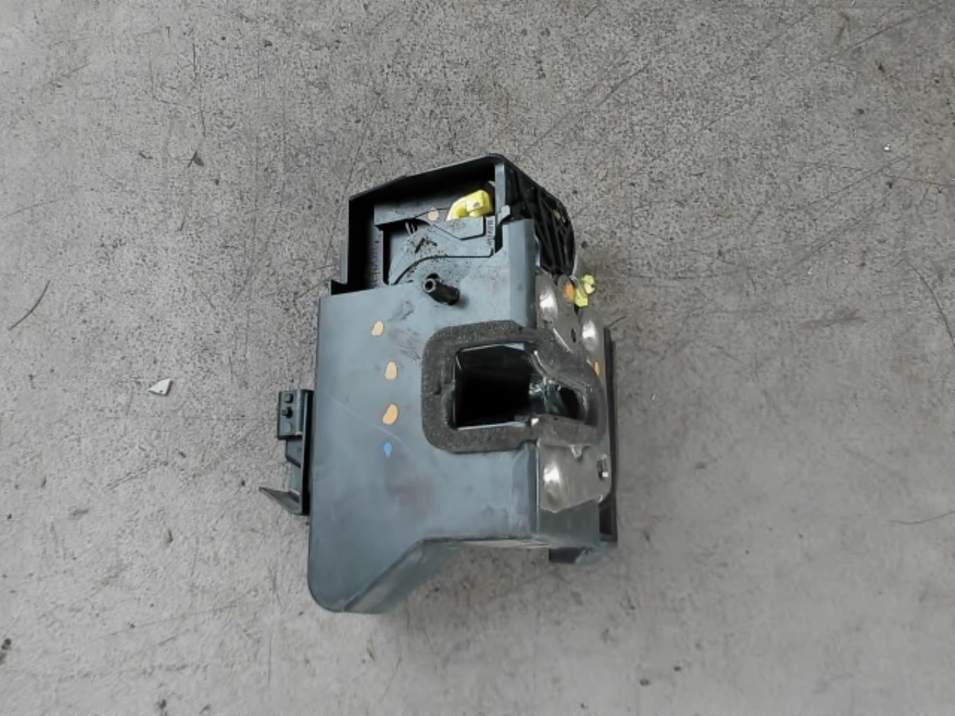 Serrure arriere gauche DACIA DUSTER 2 PHASE 1 Diesel - 1