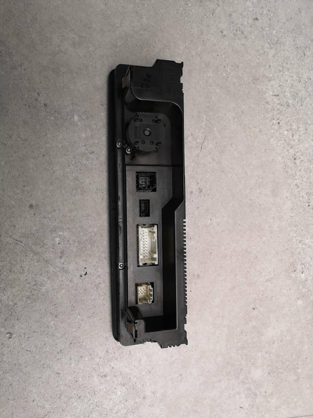 Commande chauffage BMW SERIE 3 E46 PHASE 2 Diesel - 1