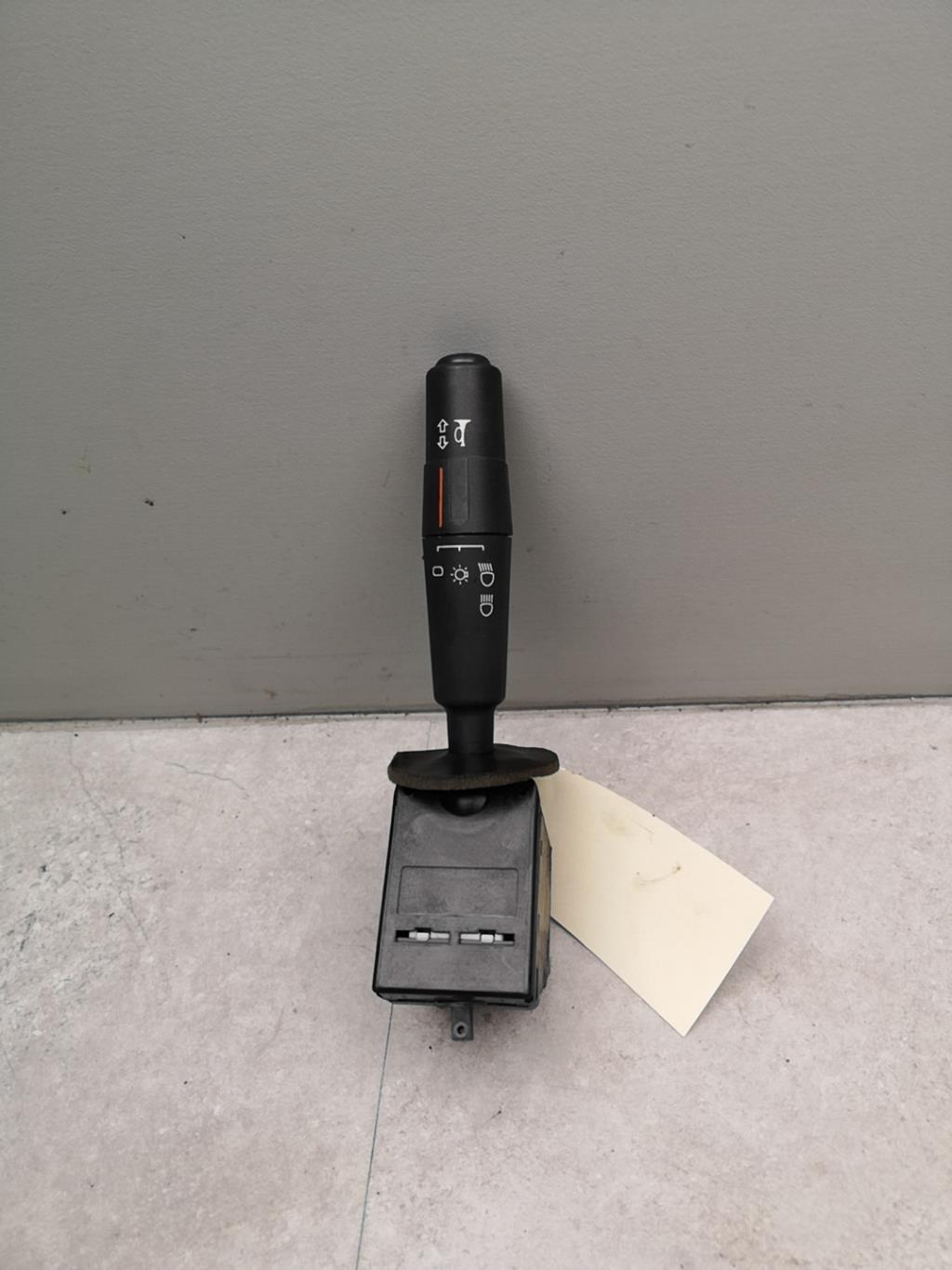 Commodo phare PEUGEOT 106 PHASE 1 Essence - 1