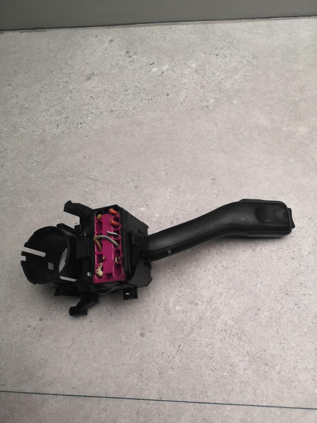 Commodo phare AUDI A6 2 ALLROAD PHASE 2 BREAK Diesel - 1
