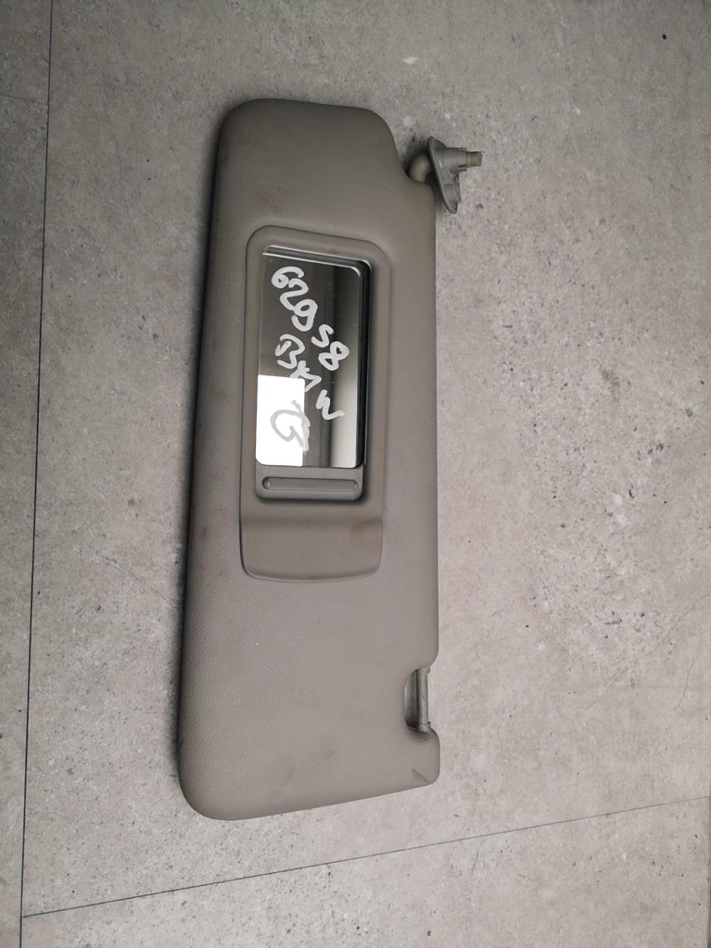 Pare soleil gauche BMW SERIE 3 E90 PHASE 1 Diesel - 1
