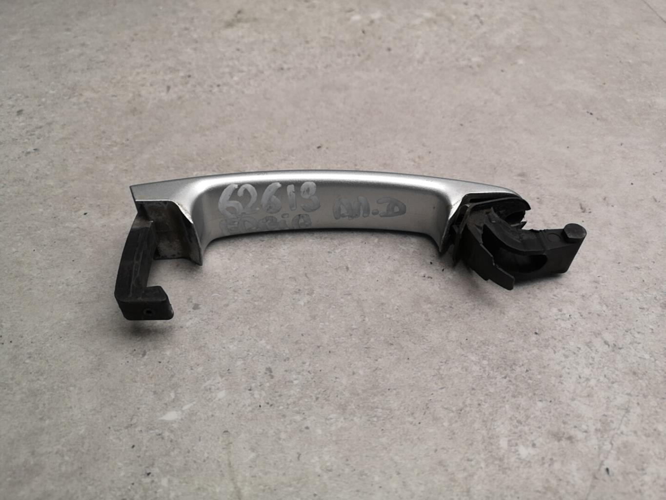 Maniglia portiera posteriore destra SKODA FABIA 2 PHASE 2 Diésel - 1