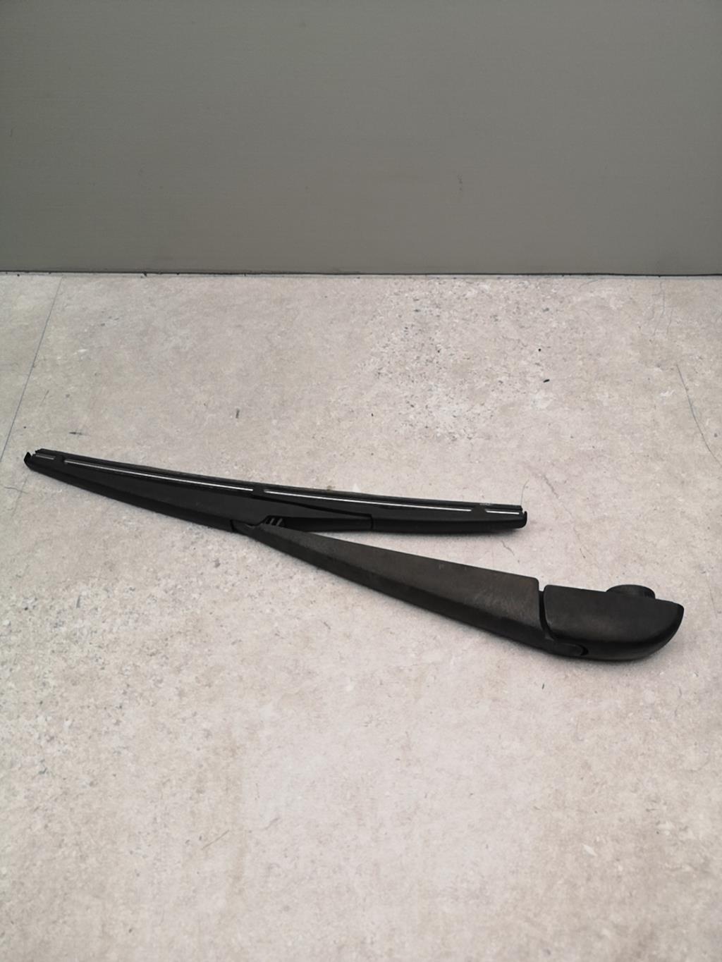 Braccio tergicristallo posteriore TOYOTA RAV4 3 PHASE 1 Diésel - 1