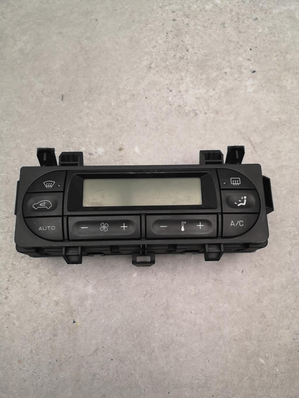 Commande chauffage CITROEN C2 PHASE 1 Essence - 1