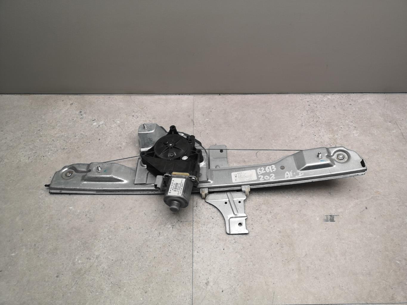 Alzacristalli elettrico anteriore destro PEUGEOT 208 PHASE 2 Diésel - 1