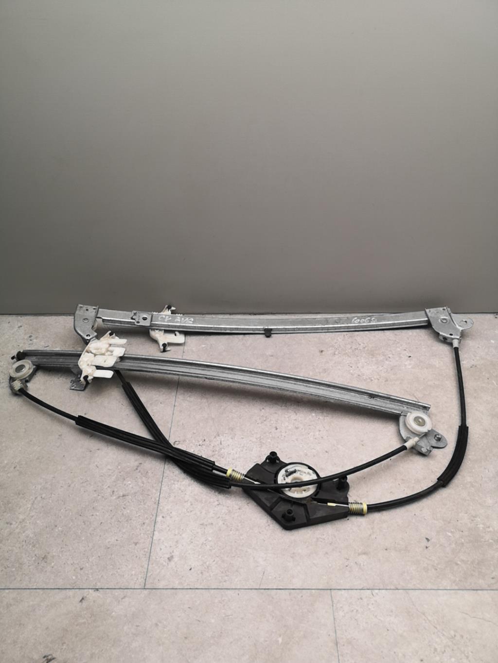Alzacristalli manuale anteriore sinistro CITROEN C8 Diésel - 1