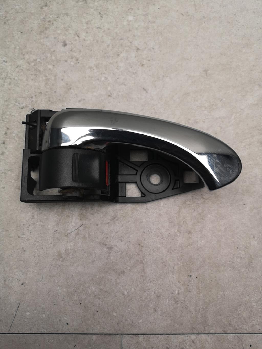 Maniglia interna anteriore destra TOYOTA RAV4 3 PHASE 1 Diésel - 1