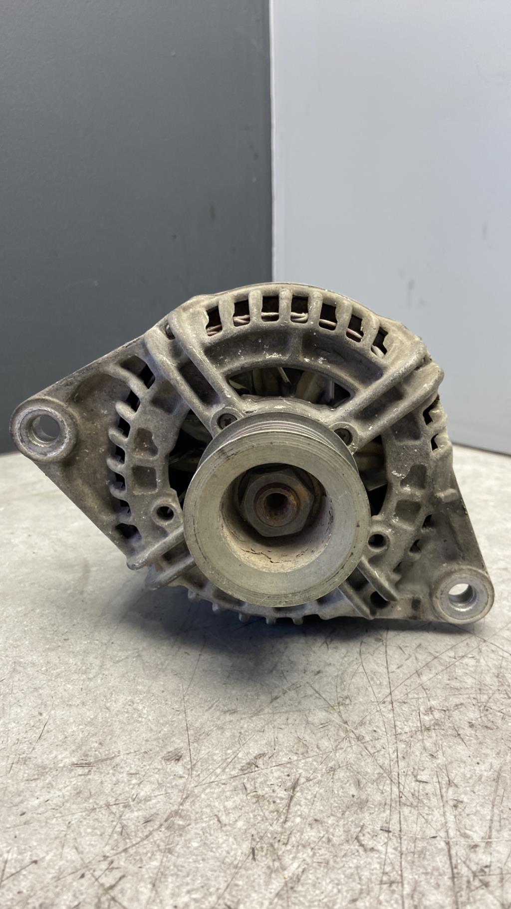 Alternatore IVECO DAILY 4 PHASE 1 Diésel - 1