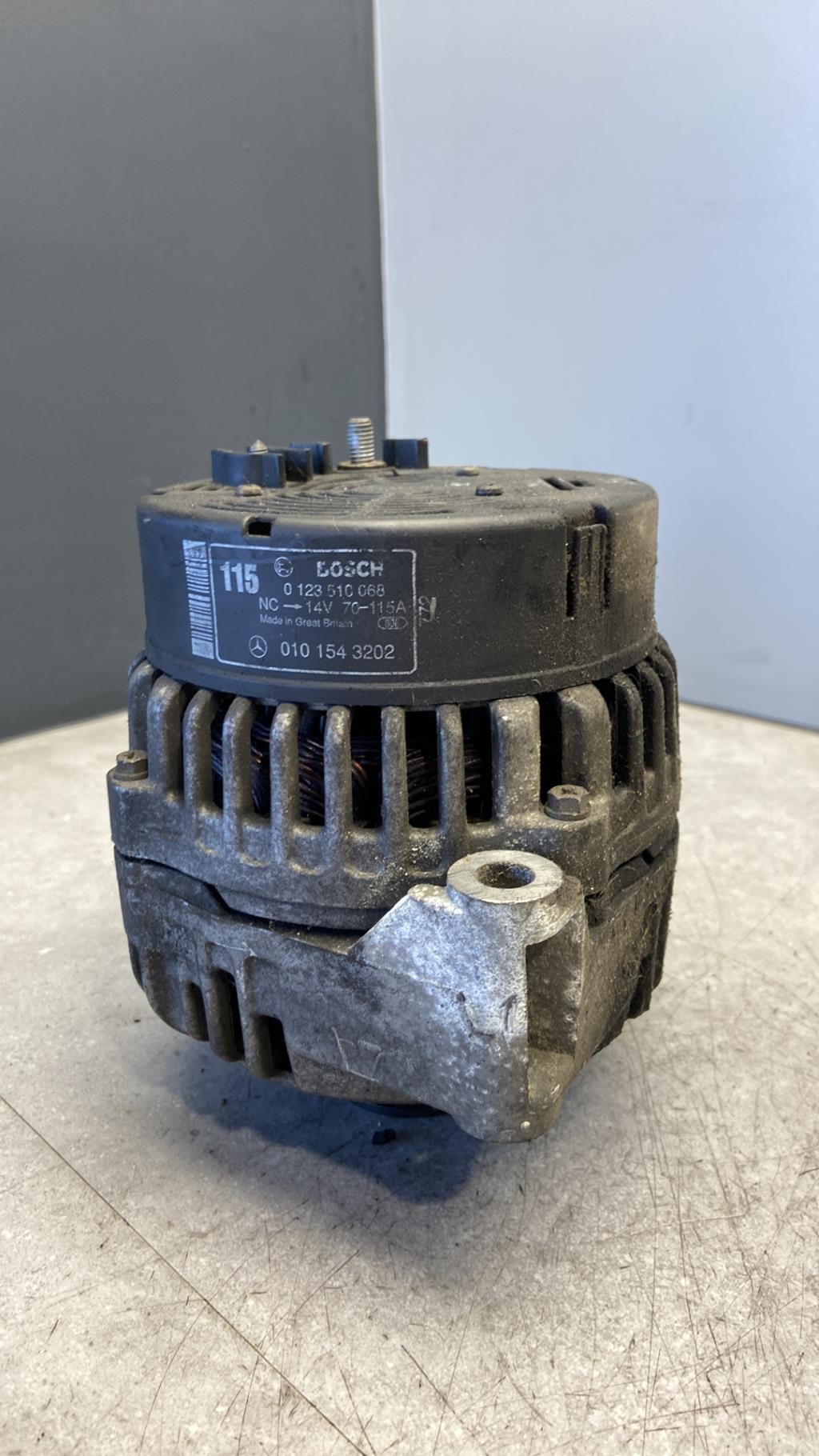 Alternatore MERCEDES CLASSE CLK 208 PHASE 1 COUPE Gasolina - 1