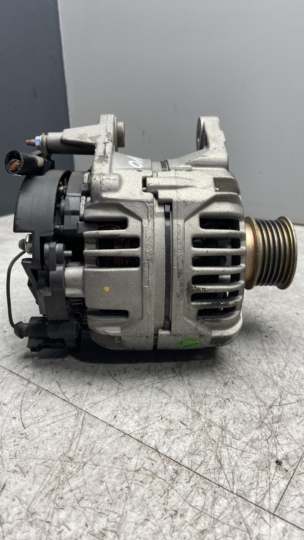 Alternatore VOLKSWAGEN GOLF 4 Gasolina - 1