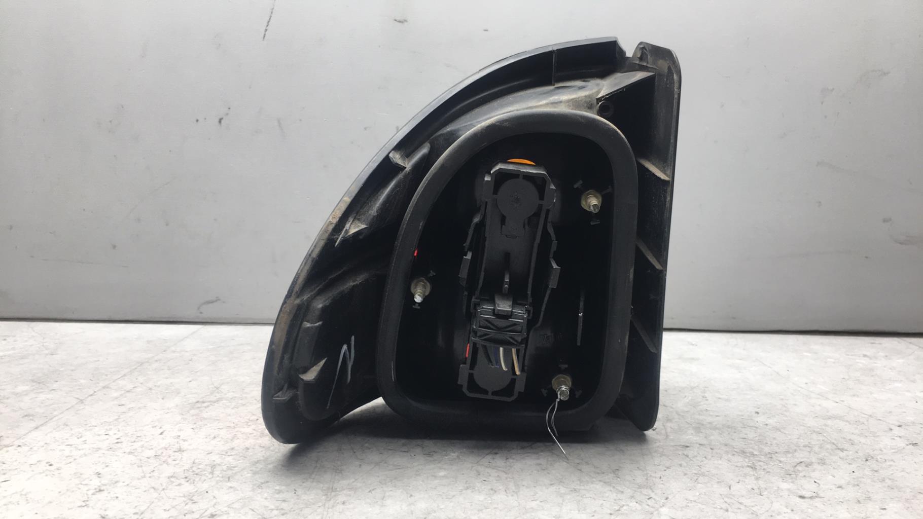 Fanale posteriore principale destro (luci) RENAULT LAGUNA 1 PHASE 2 Gasolina - 1