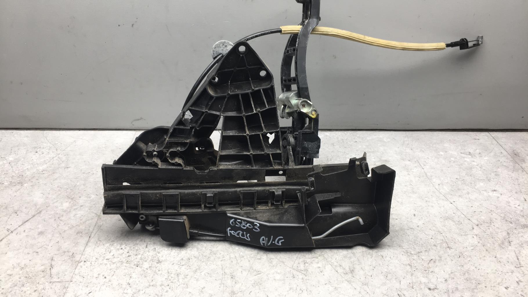 Serrure avant gauche FORD FOCUS 2 PHASE 1 Diesel - 1