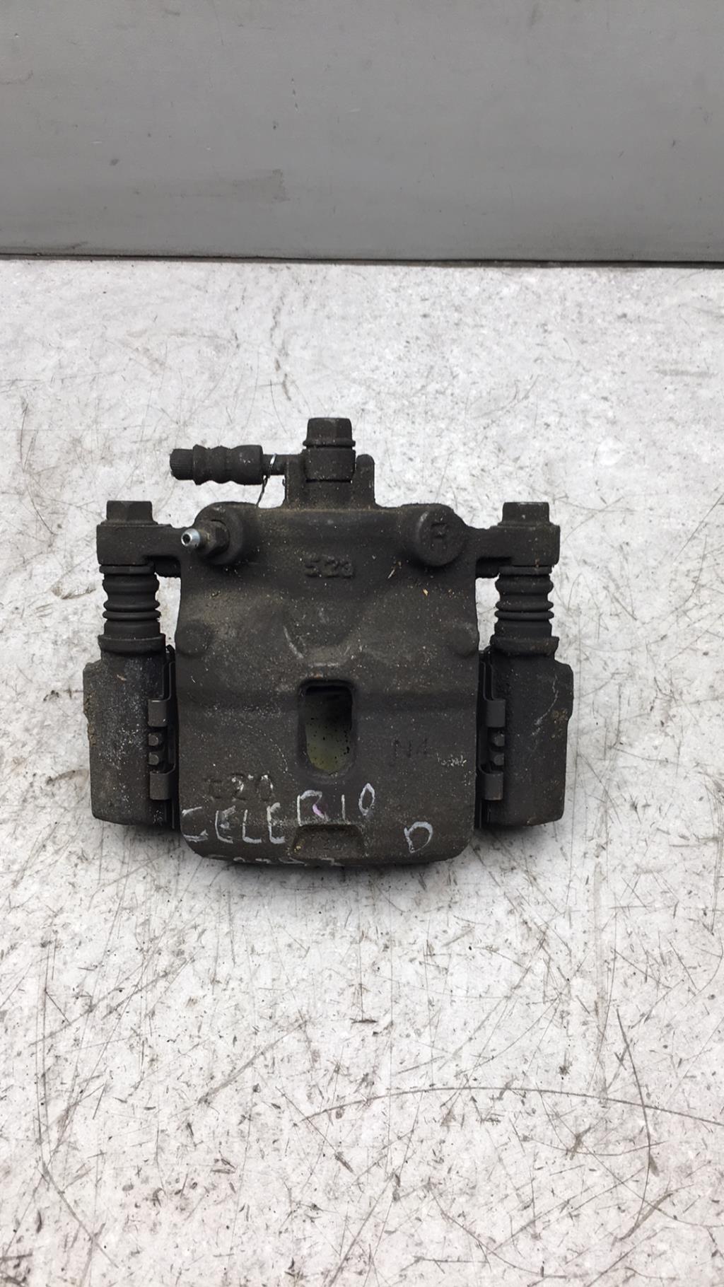 Etrier avant droit (freinage) SUZUKI CELERIO Essence - 1