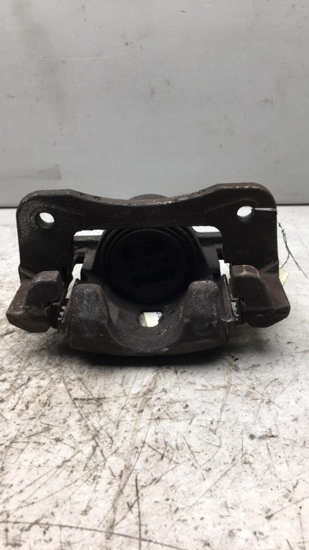 Etrier avant gauche (freinage) SUZUKI CELERIO Essence - 1
