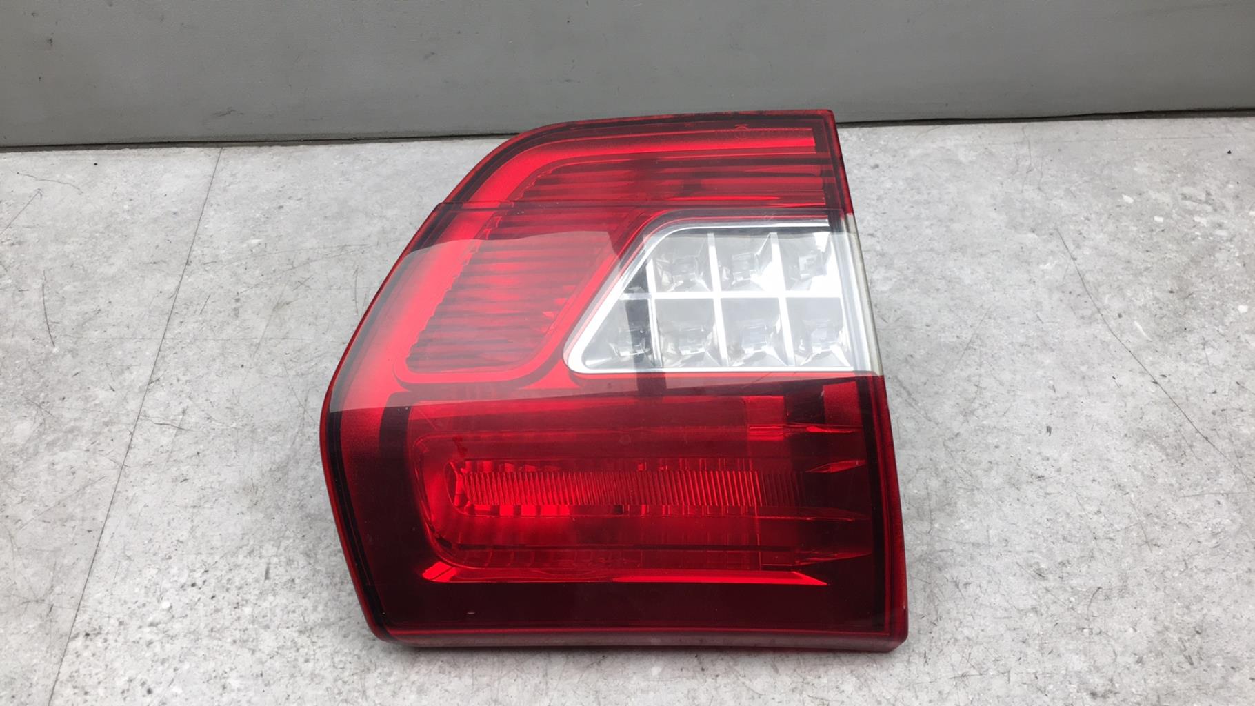 Feu arriere secondaire gauche (feux) CITROEN C5 2 BREAK Diesel - 1