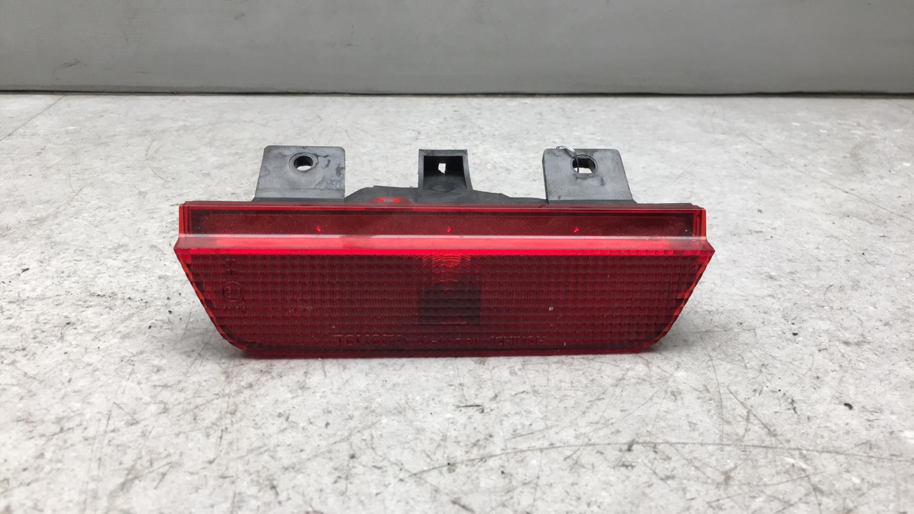 Luce stop centrale TOYOTA HI-ACE 2 PHASE 2  - 1