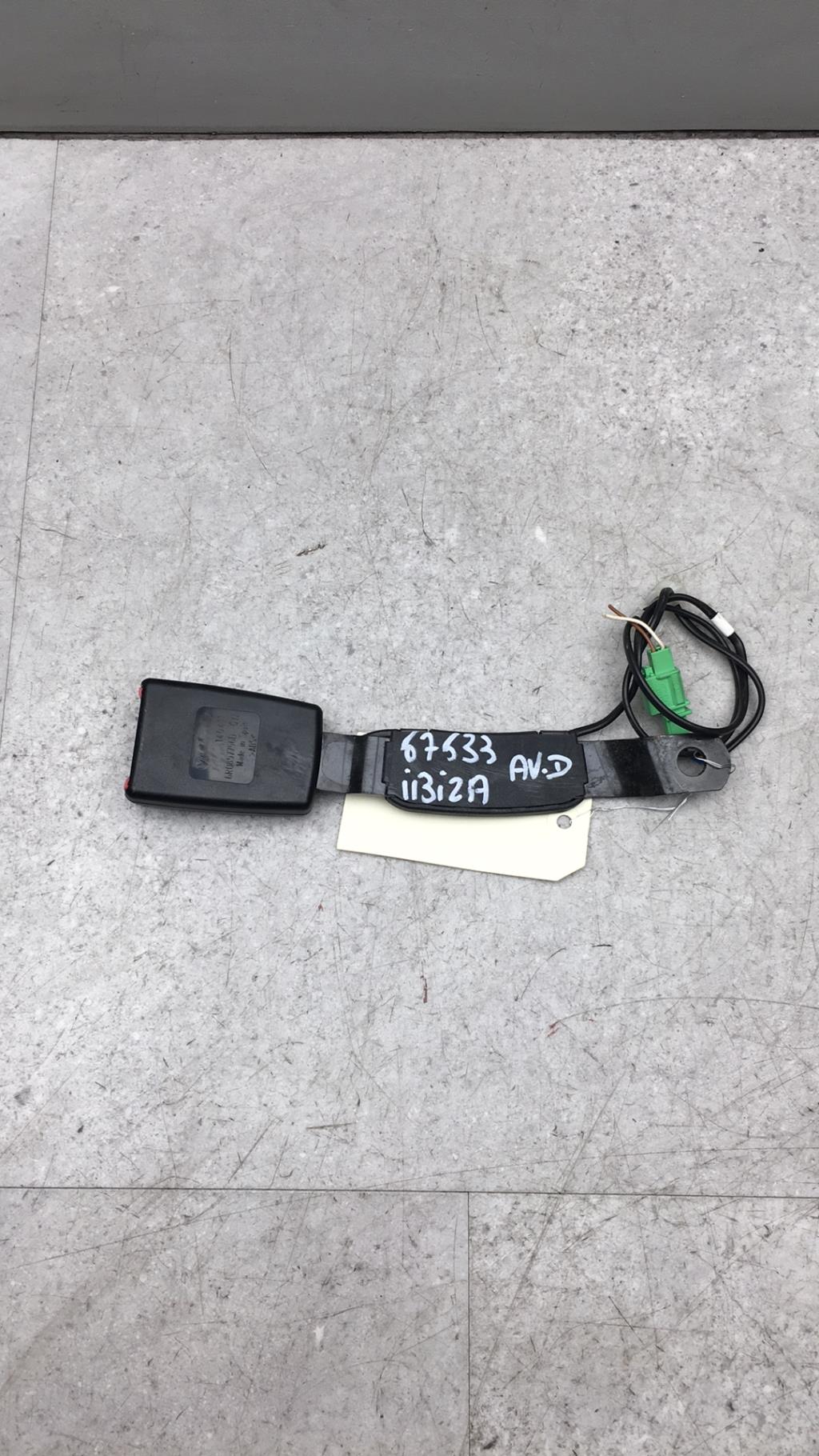 Aggancio cintura sicurezza anteriore destro SEAT IBIZA 4 PHASE 1 Diésel - 1