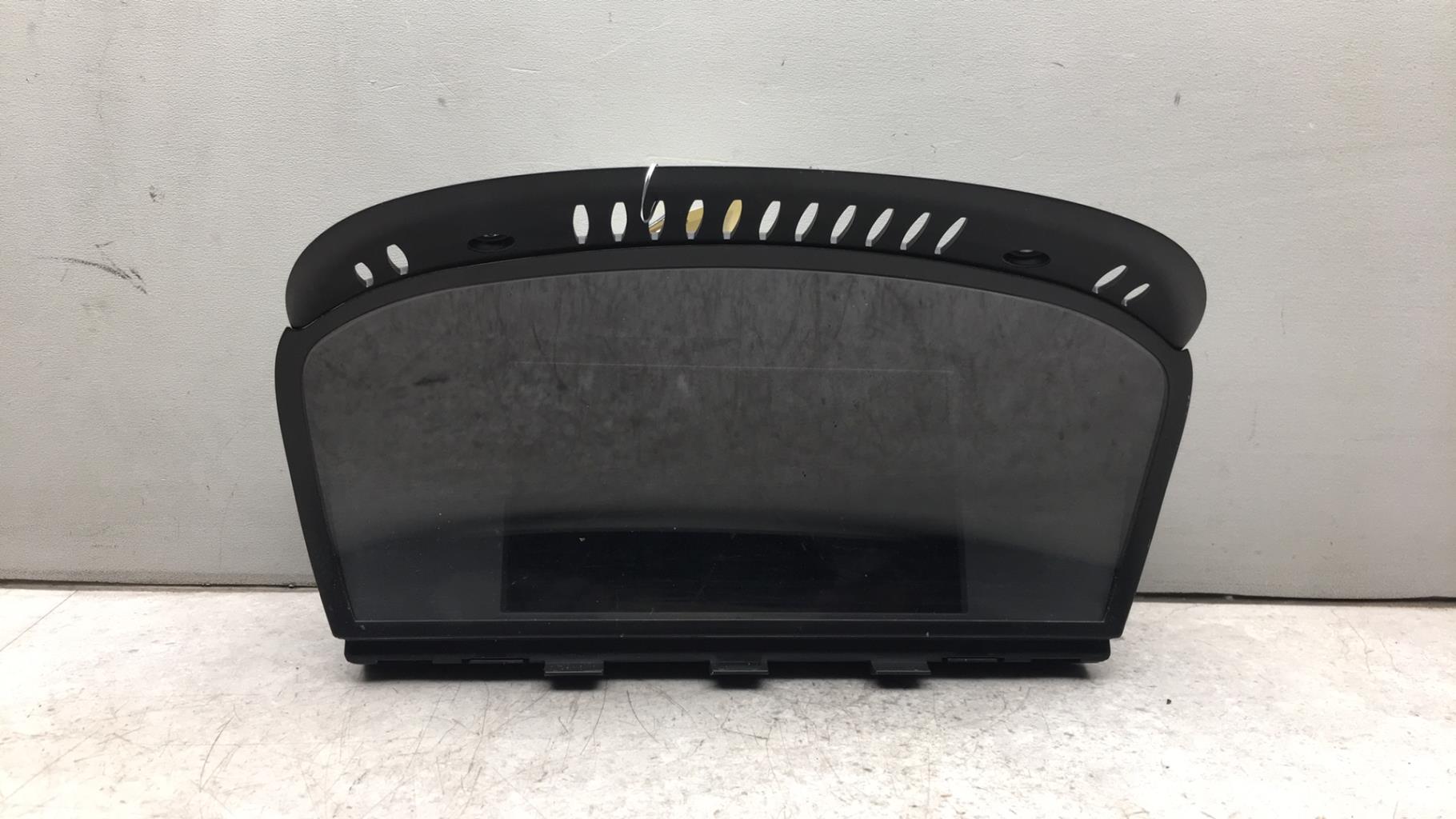 Ecran GPS BMW SERIE 3 E90 PHASE 1 Diesel - 1