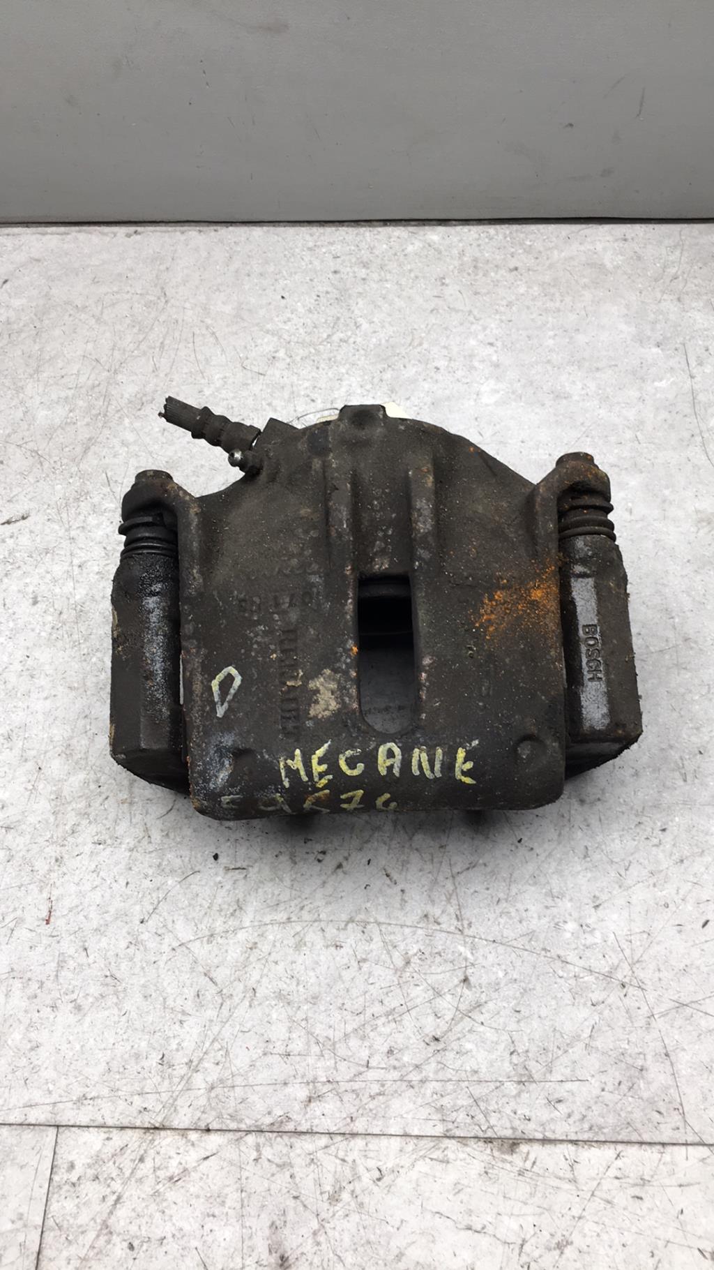 Etrier avant droit (freinage) RENAULT MEGANE 2 PHASE 1 Diesel - 1