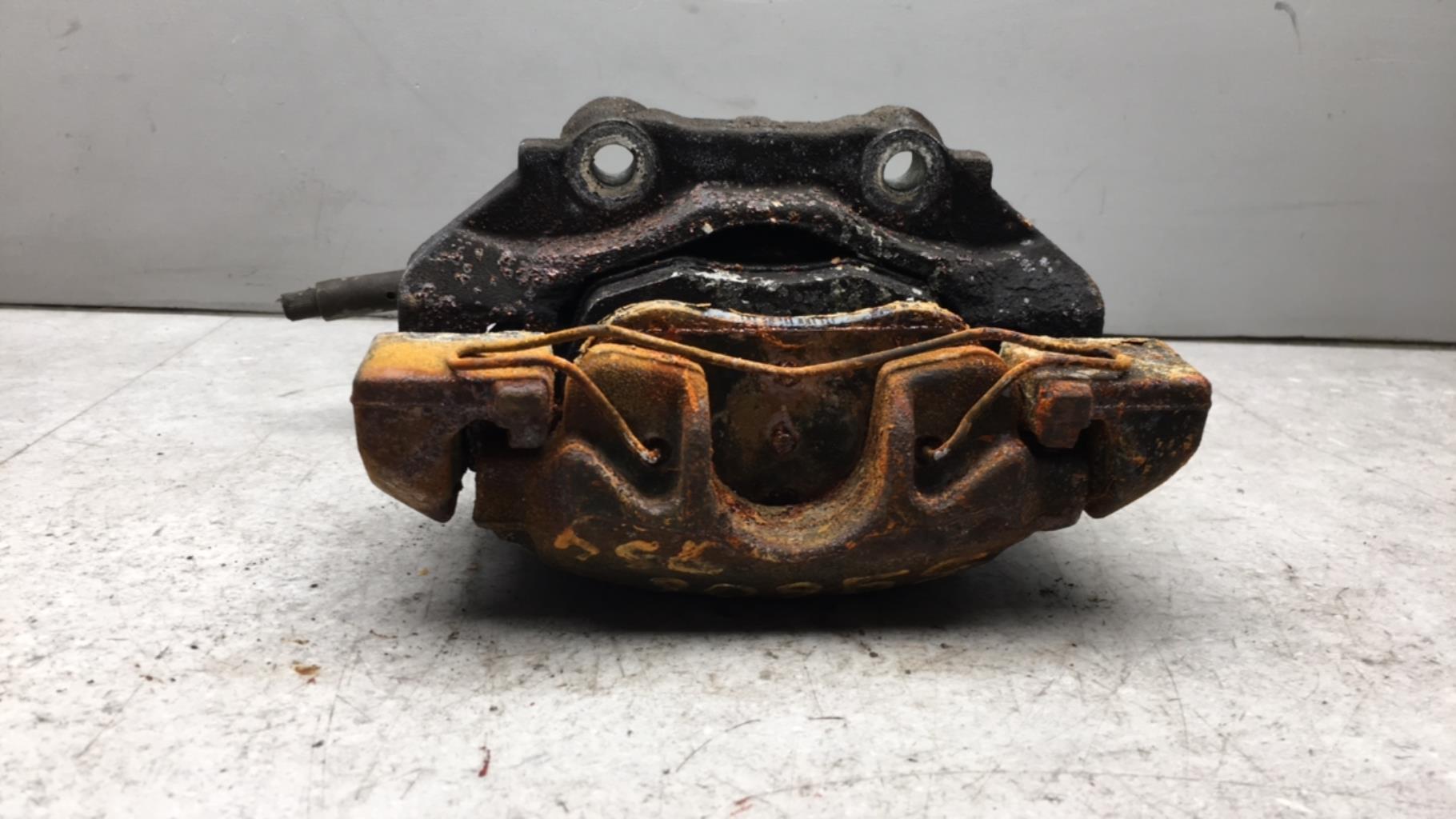 Etrier avant gauche (freinage) CITROEN DS4 PHASE 1 Diesel - 1