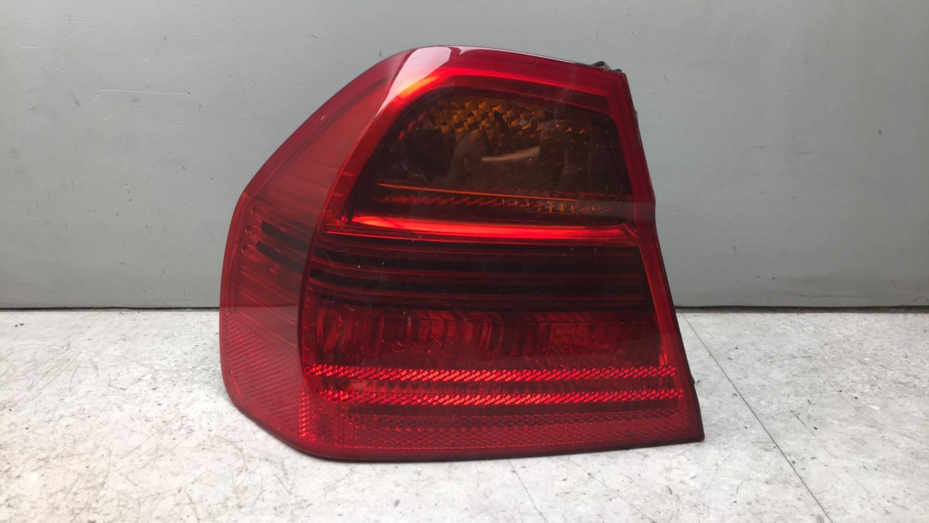 Fanale posteriore principale sinistro (luci) BMW SERIE 3 E90 PHASE 1 Diésel - 1
