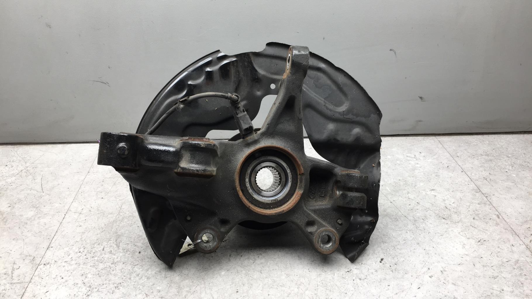 Fusee avant droit FORD FOCUS 4 PHASE 1 Essence - 1