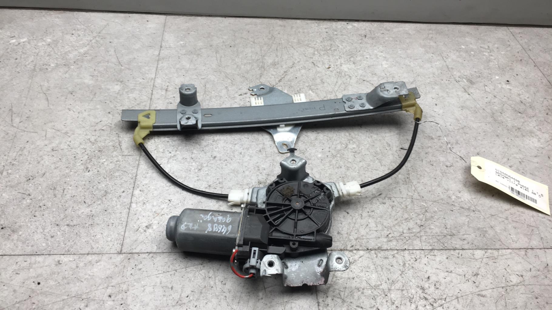 Alzacristalli elettrico posteriore destro NISSAN QASHQAI 1 PHASE 1 Diésel - 1