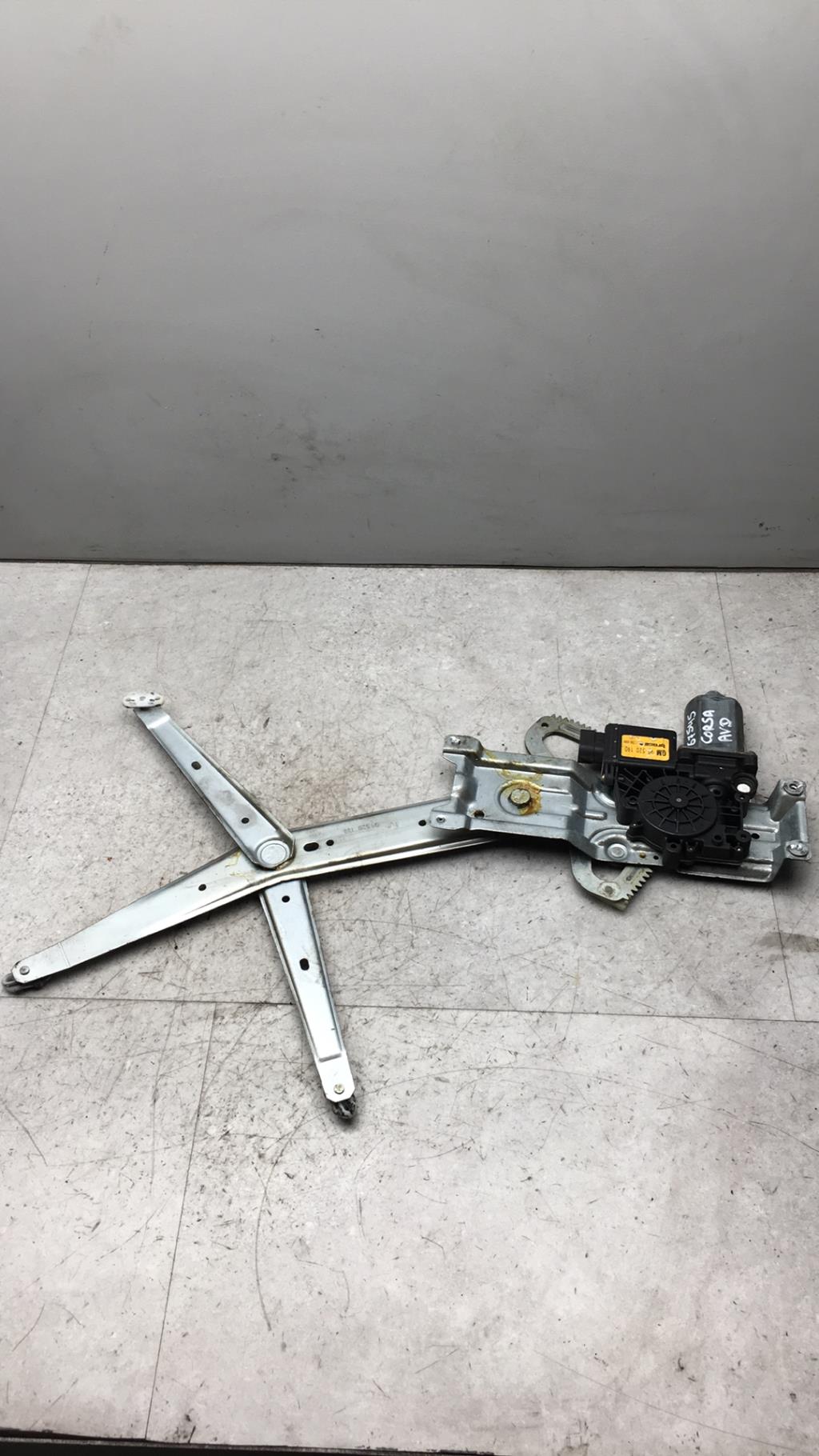 Alzacristalli elettrico anteriore destro OPEL CORSA B PHASE 2  - 1