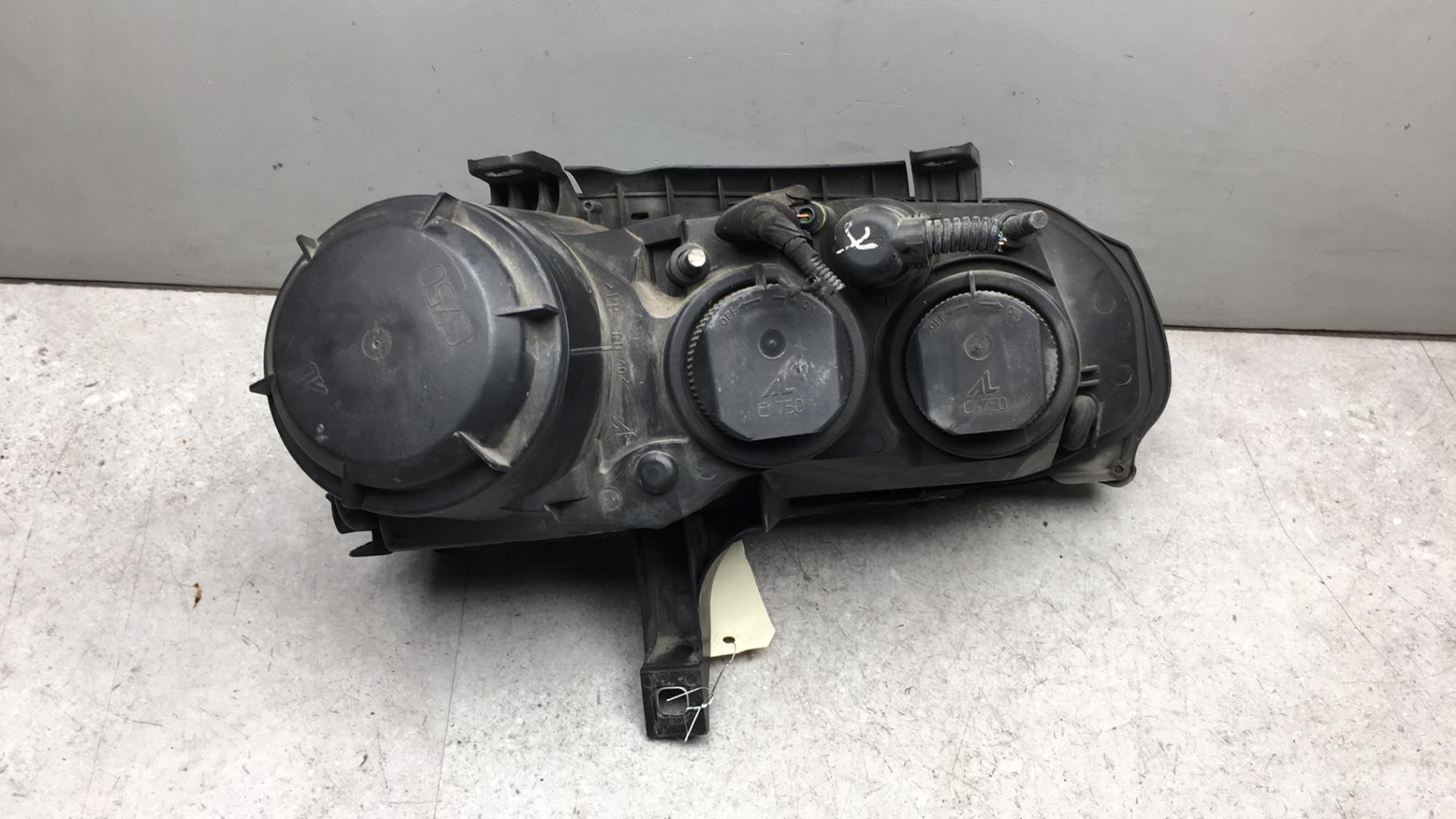 Gruppo ottico anteriore principale sinistro (luci)(faro) ALFA ROMEO 159 BREAK Diésel - 1