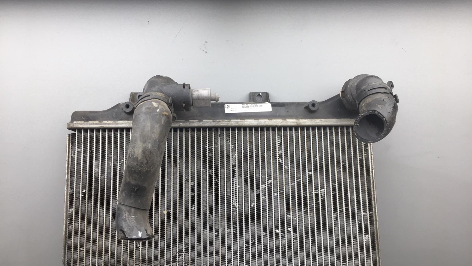 Radiateur clim VOLKSWAGEN GOLF 5 Diesel - 1