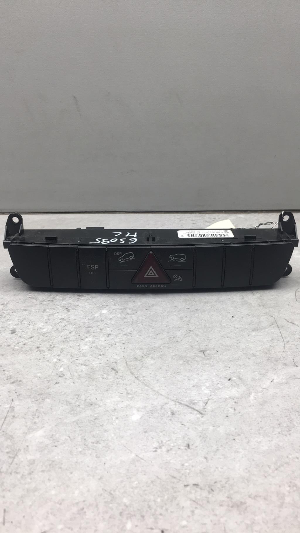 Interruttore luci emergenza MERCEDES CLASSE M 164 PHASE 1 Diésel - 1