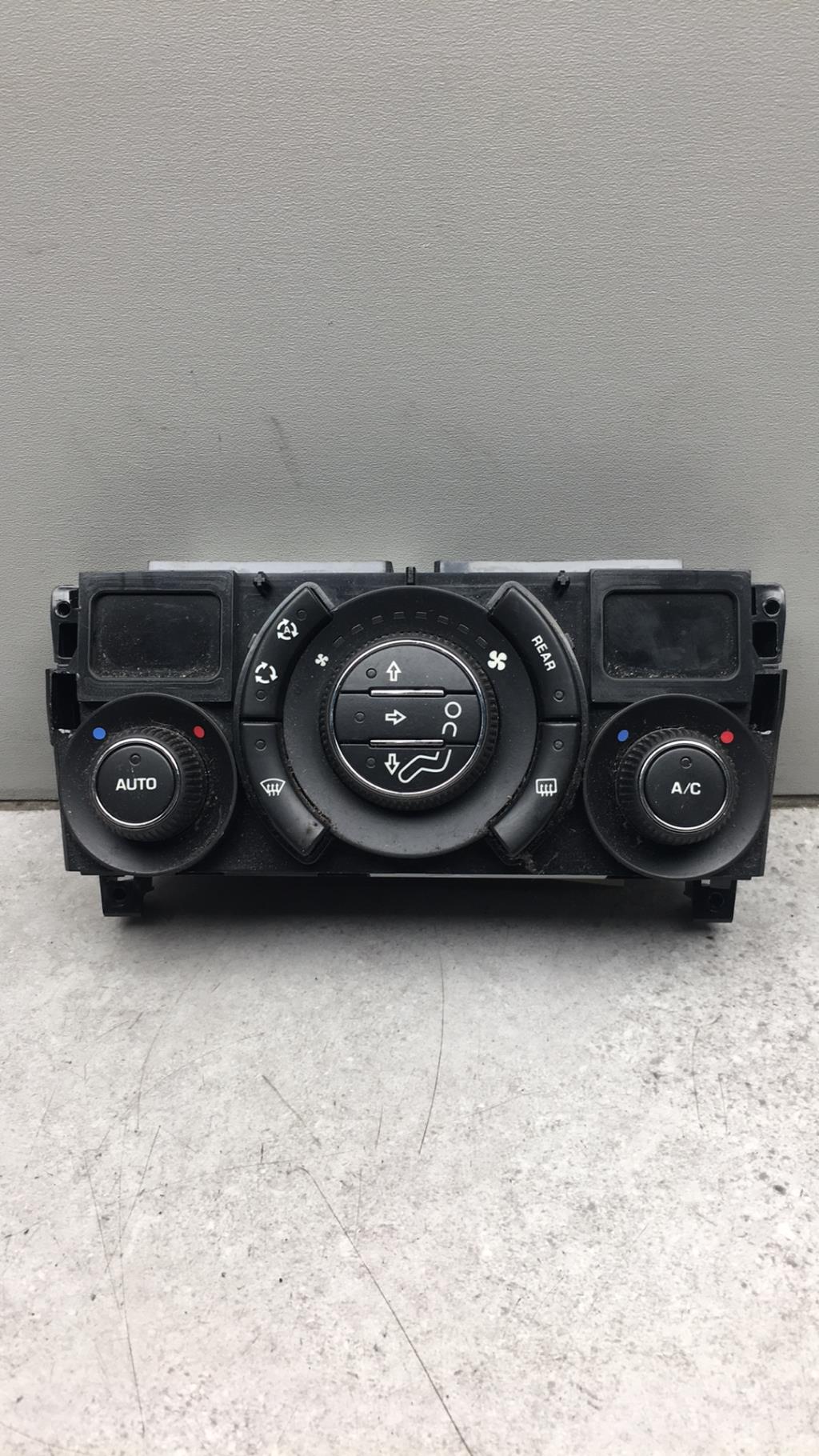 Comandi riscaldamento PEUGEOT 5008 1 PHASE 1 Diésel - 1