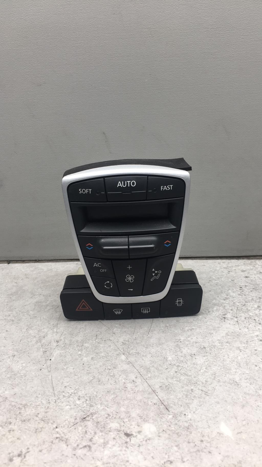 Commande chauffage RENAULT LAGUNA 3 PHASE 1 BREAK Diesel - 1