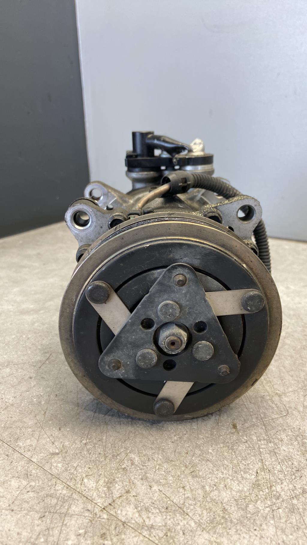 Compresseur clim CITROEN SAXO PHASE 2  - 1