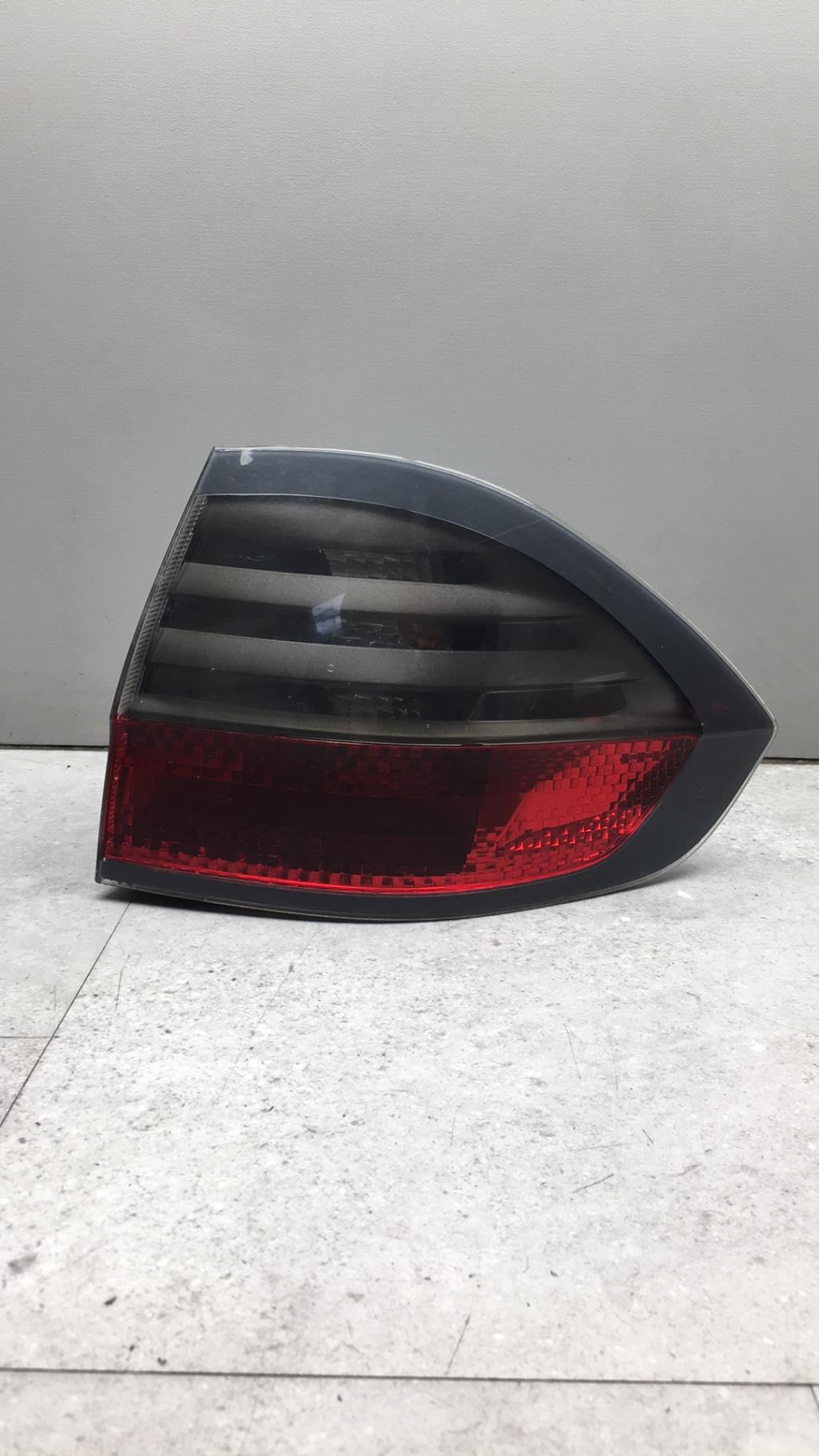 Fanale posteriore principale destro (luci) FORD S-MAX 1 PHASE 1 Diésel - 1