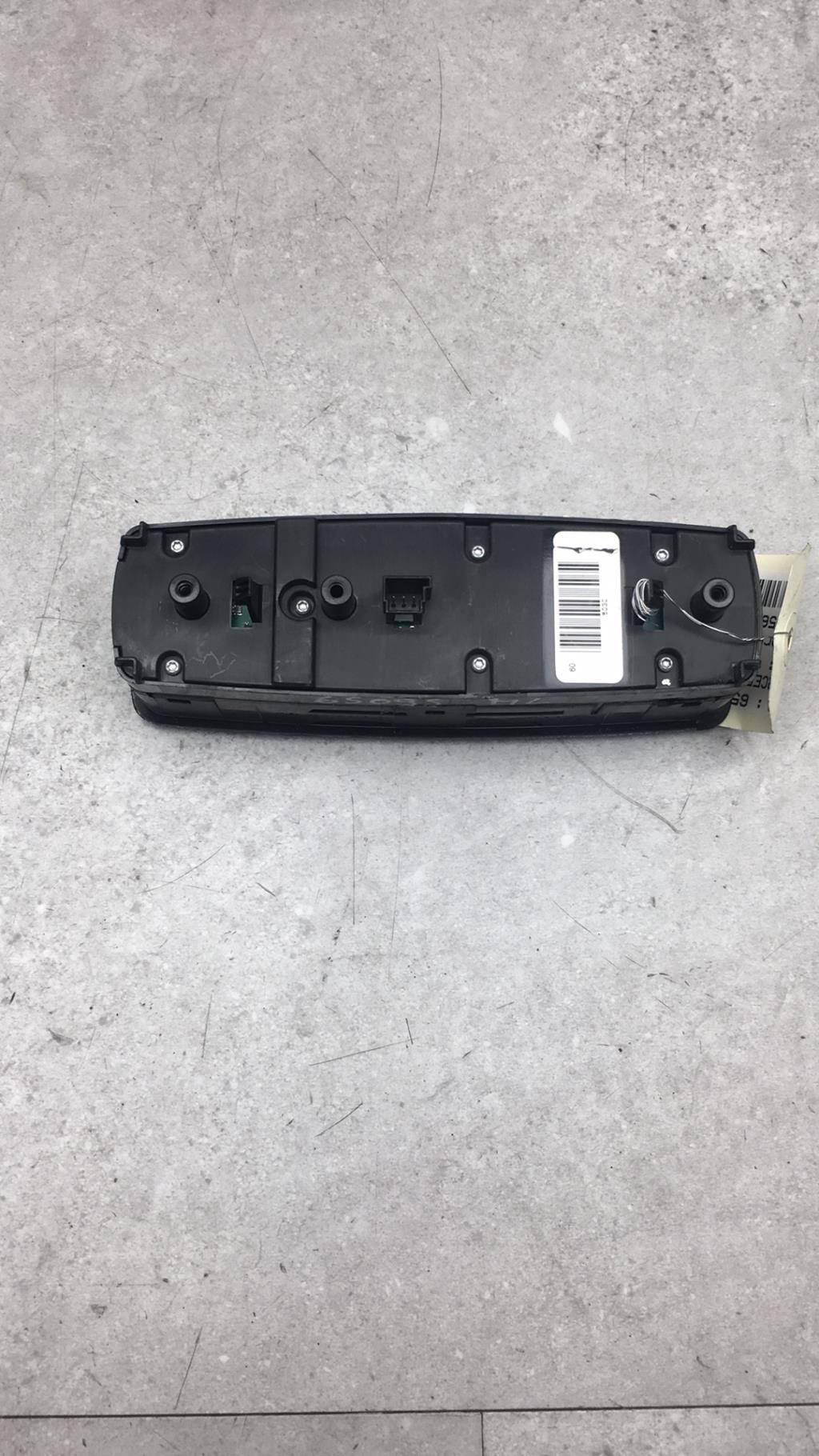 Interruttore lavacristalli anteriore sinistro MERCEDES CLASSE M 164 PHASE 1 Diésel - 1