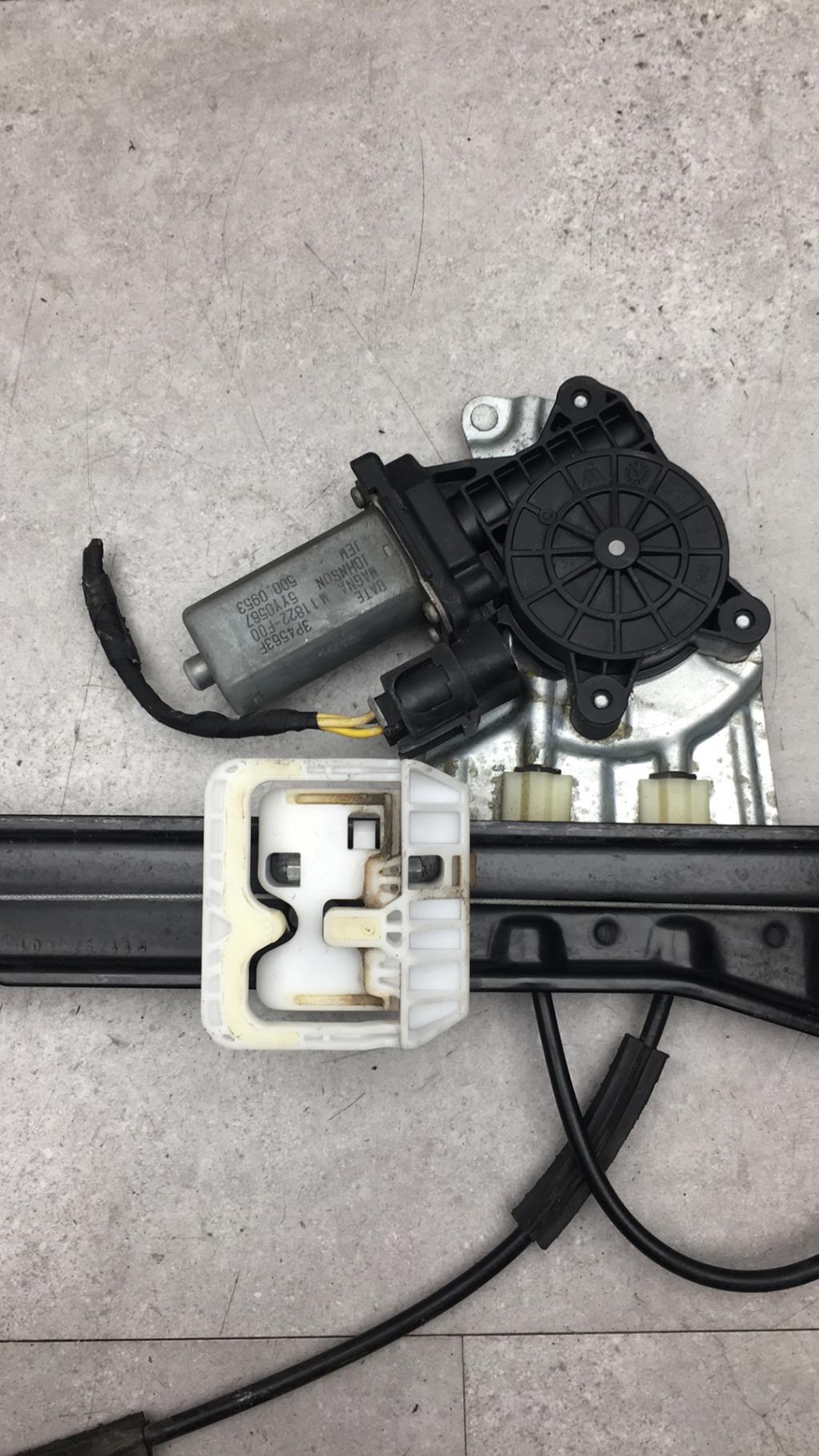 Alzacristalli elettrico anteriore destro MINI MINI 2 R60 COUNTRYMAN BREAK Diésel - 1